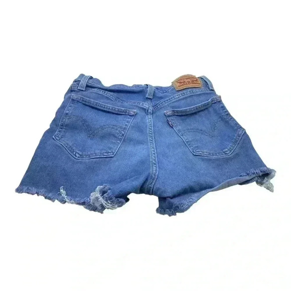 Levi’s high rise cut off distressed jean shorts size 27” - Picture 2 of 4